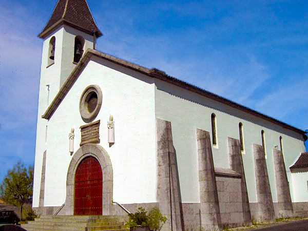 Igreja da Sagrada Família, Pontinha